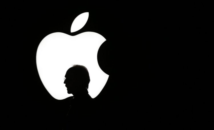 Mantan Karyawan Tipu Apple 10 Juta Dollar AS